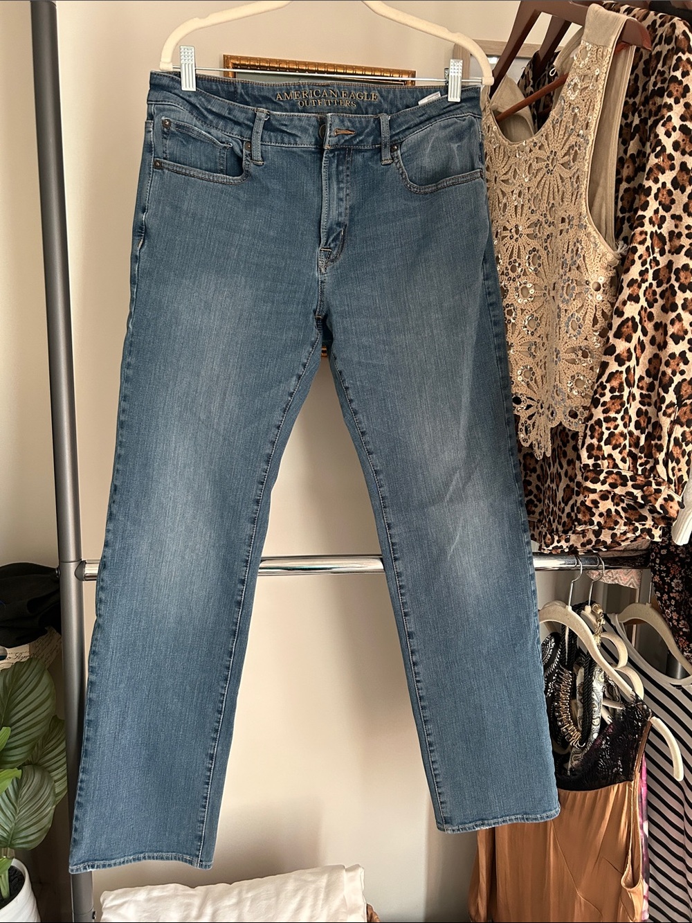American Eagle 34 x 34 straight original cotton stretch Blue Jeans